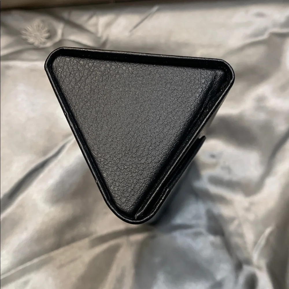 🌹Via Spiga • Black UNISEX GLASSES TRIFOLD GENUINE LEATHER Case •